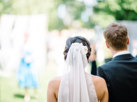 12-06-02-wedding-laurarobin-257